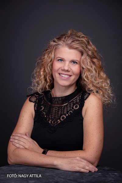 Érsek Dóra