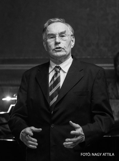 Berczelly István